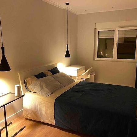Quarto De Casal Close To Lisbon Flat Equipado Almada Exterior foto